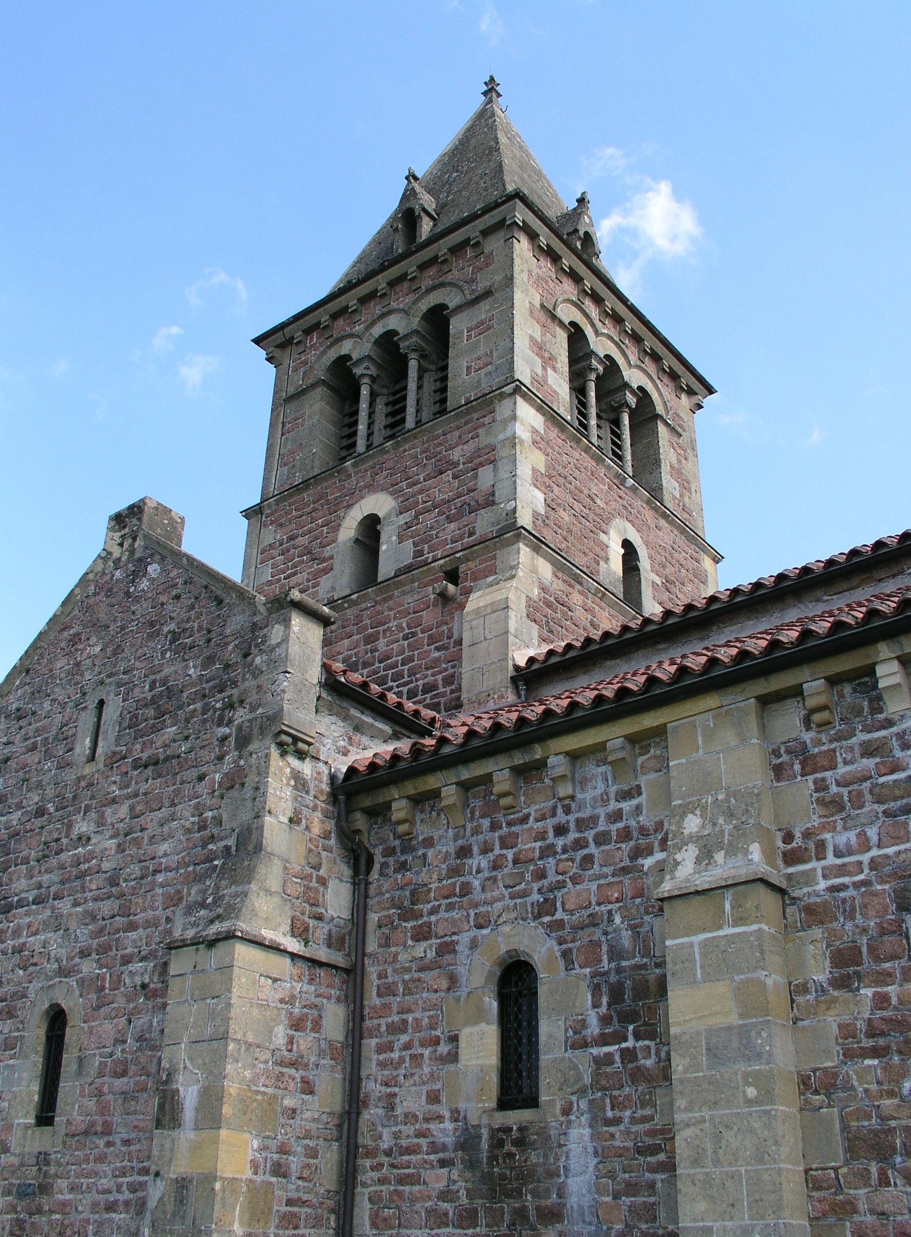 Chapelle de Dun à St-Racho Chapelle de Dun à St-Racho